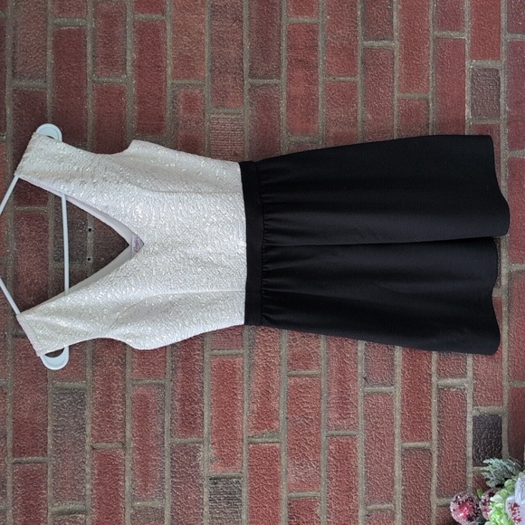 Candie's Juniors Dress Size Small White and Black - Picture 2 of 12